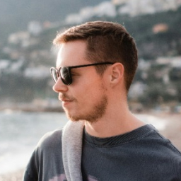 INICIO Testimonial Skip 02